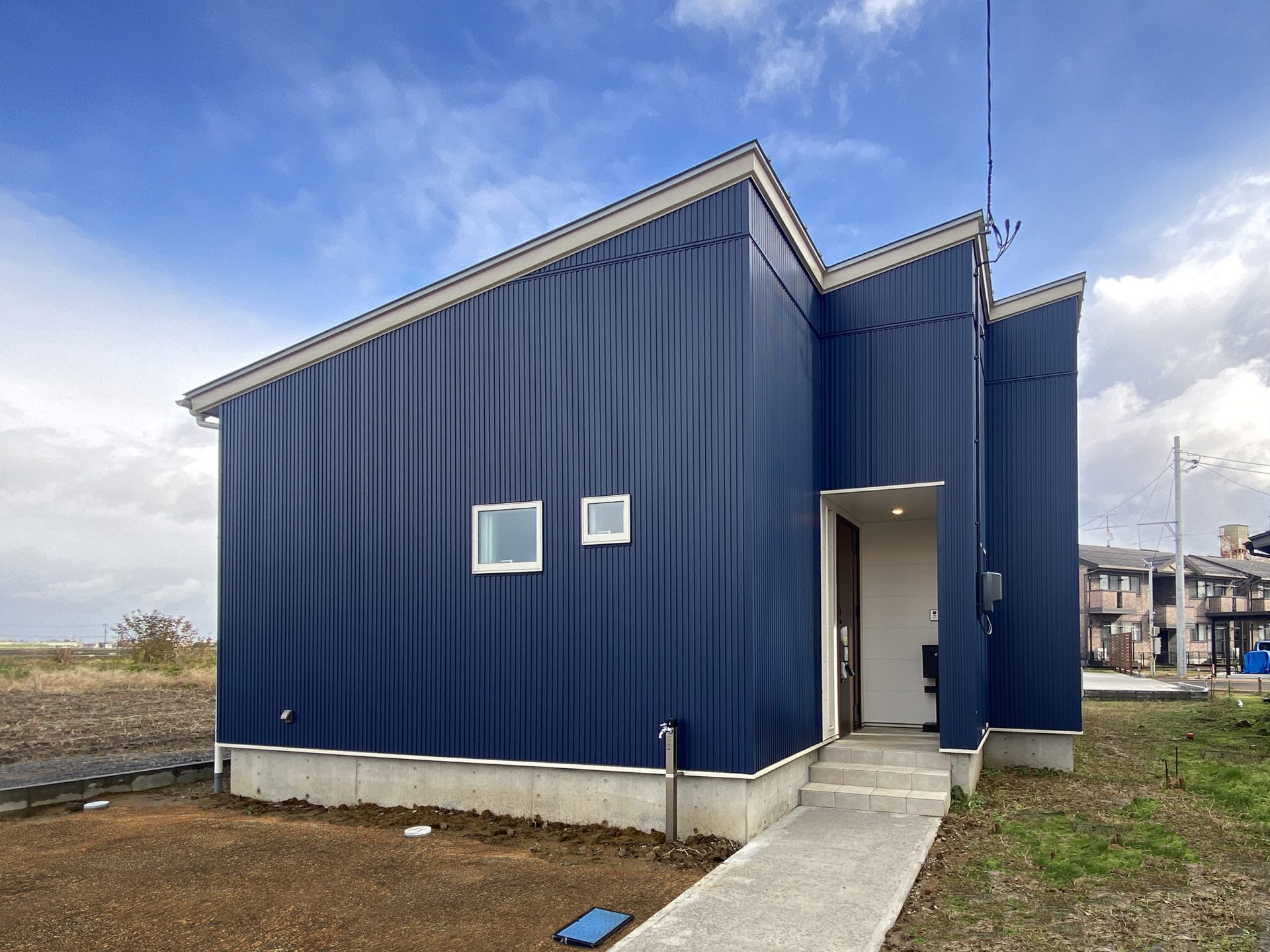 長岡市・28坪|高天井で広さ倍増!将来に合わせて部屋を増やせる平屋2LDK