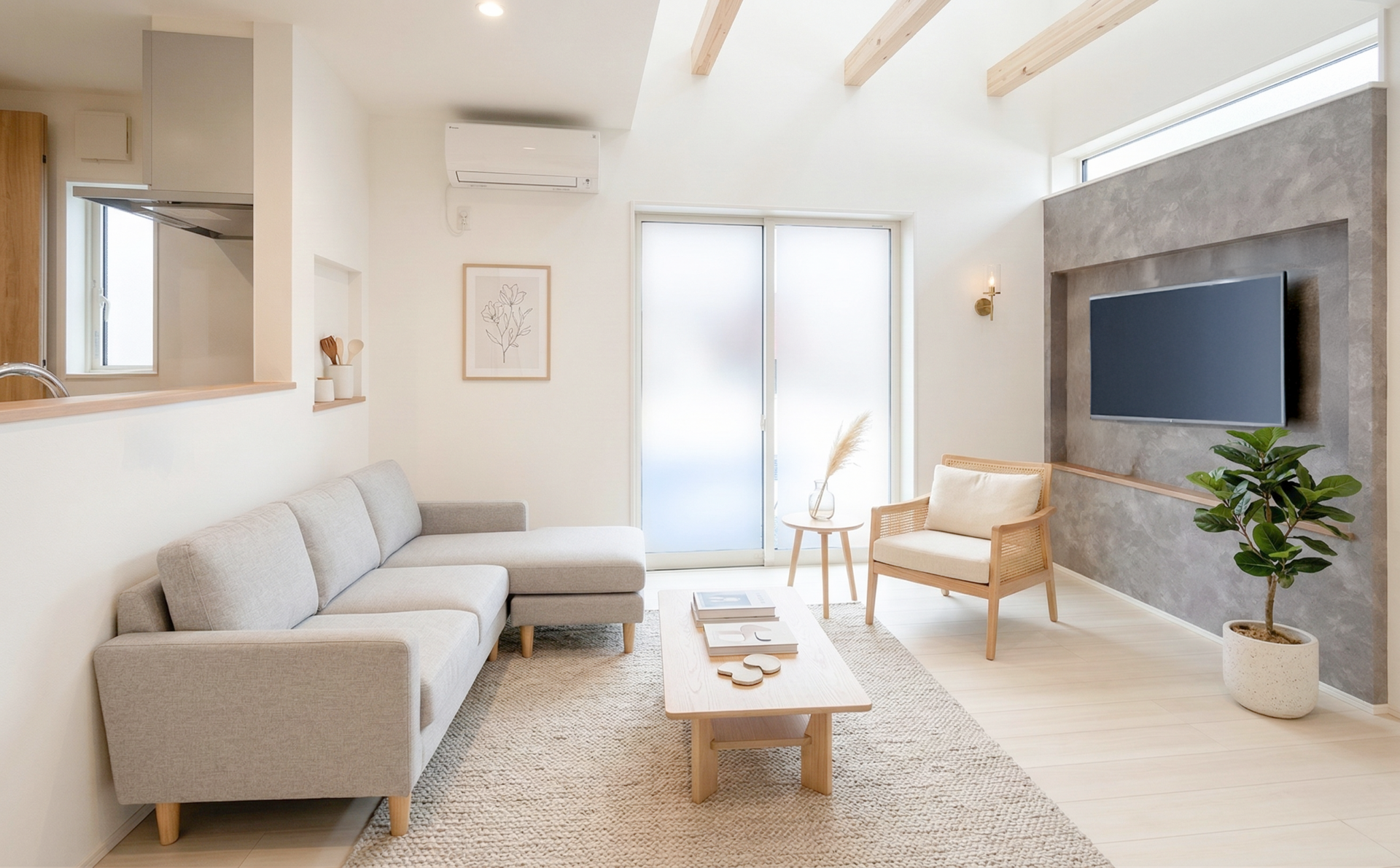 長岡市・31坪｜壁掛けTV用ニッチや畳や豊富な収納！家族のこだわり4LDK